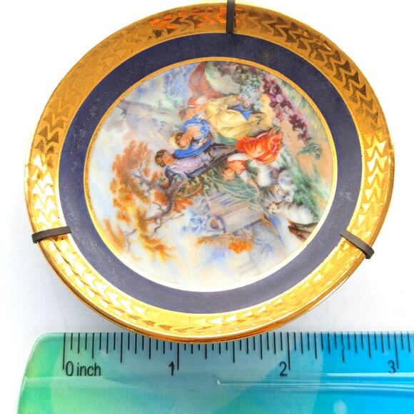 Vintage Limoges France Porcelain Romantic Small Decorative Wall Shelf Plate - Picture 2 of 5